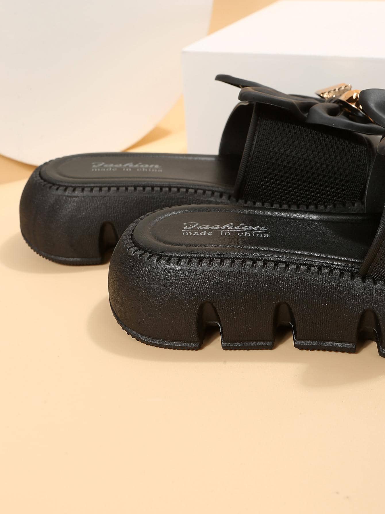 Roxanne Bow Slides™