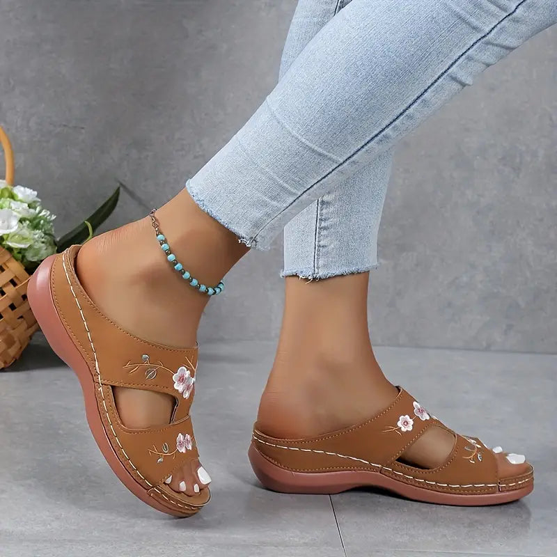 Floral Embroidered Sandals™
