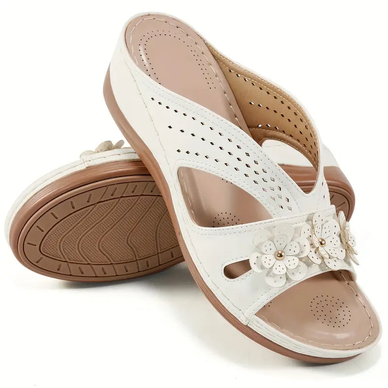 Daisy Wedge Sandals™