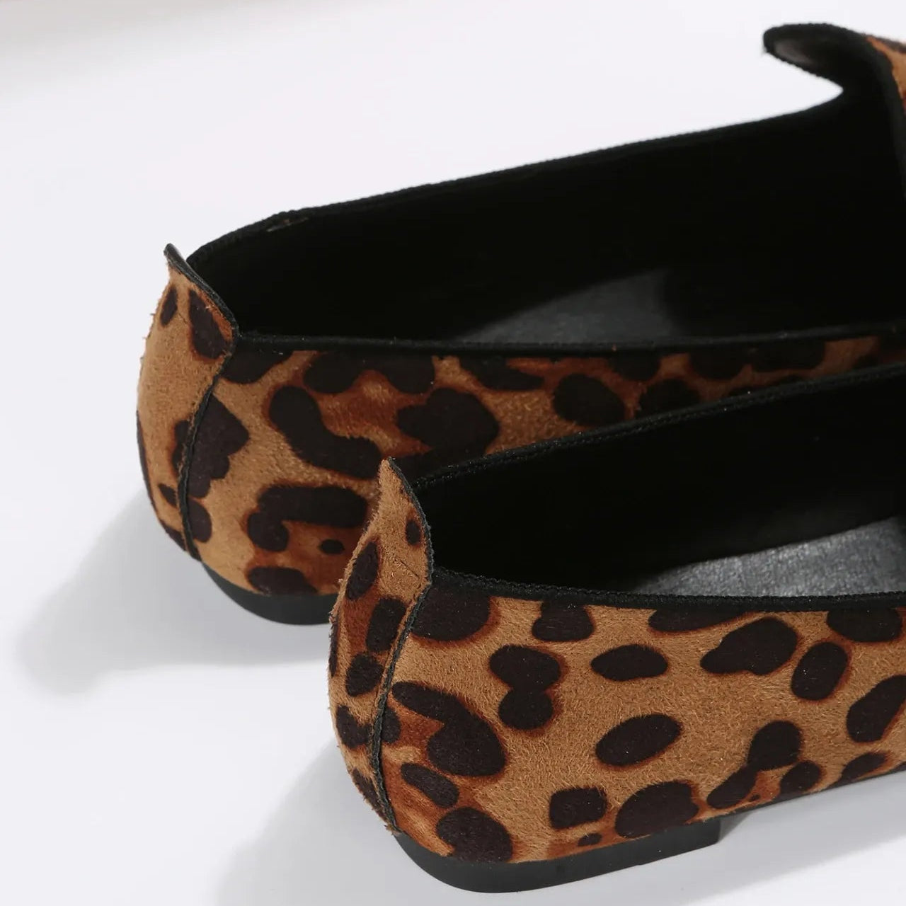 Leopard Flat Shoes™