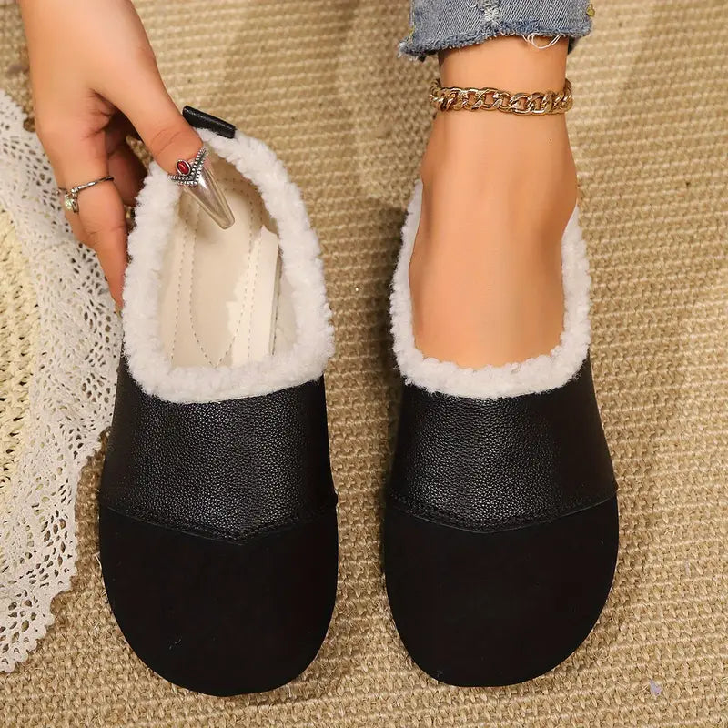 Cozy Luxe Indoor Slippers™