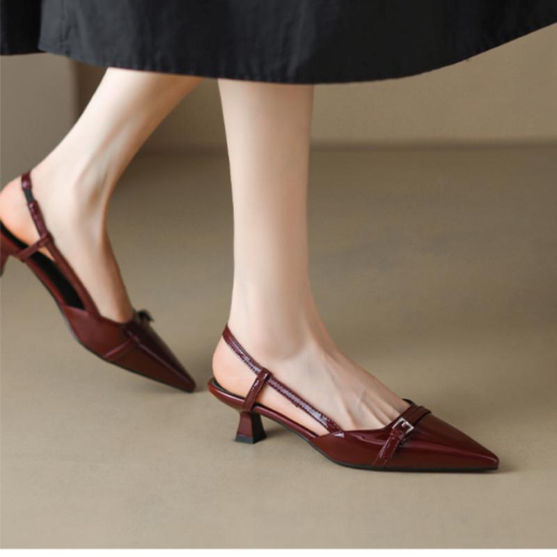Gloss Slingback Heel™