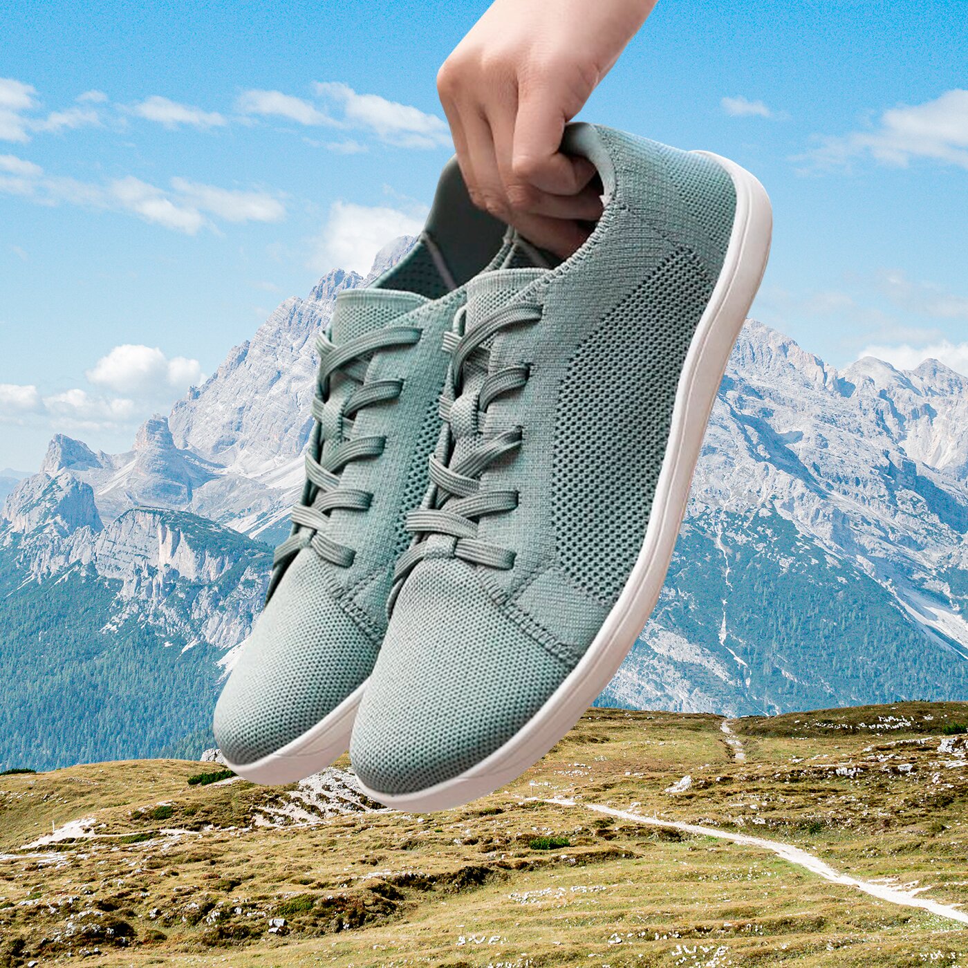 Claudette Wide Toe Box Sneakers™