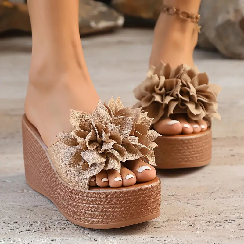 Floral Bliss Wedge Sandals™