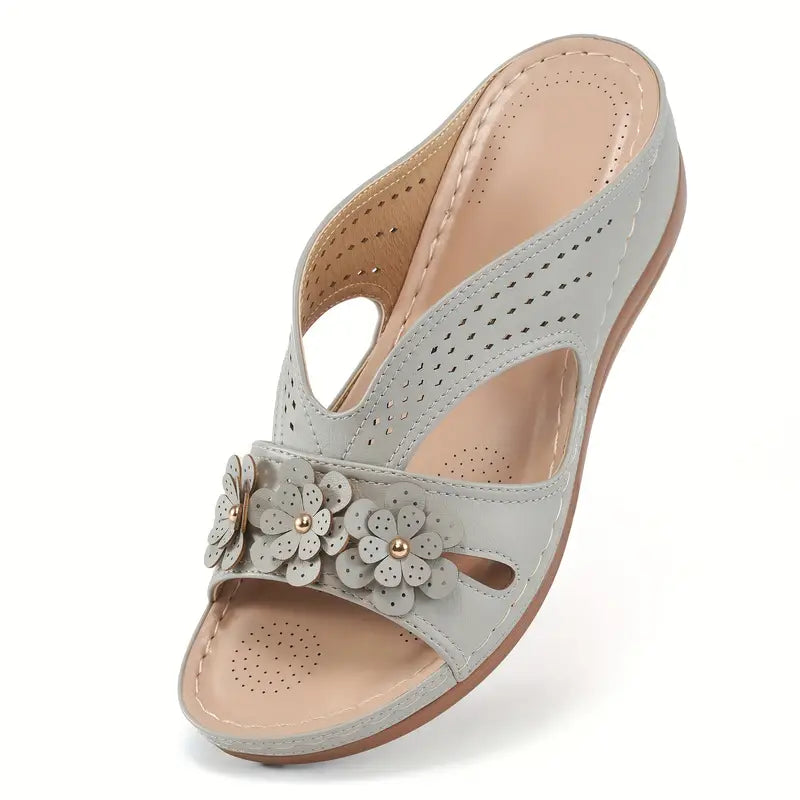 Daisy Wedge Sandals™
