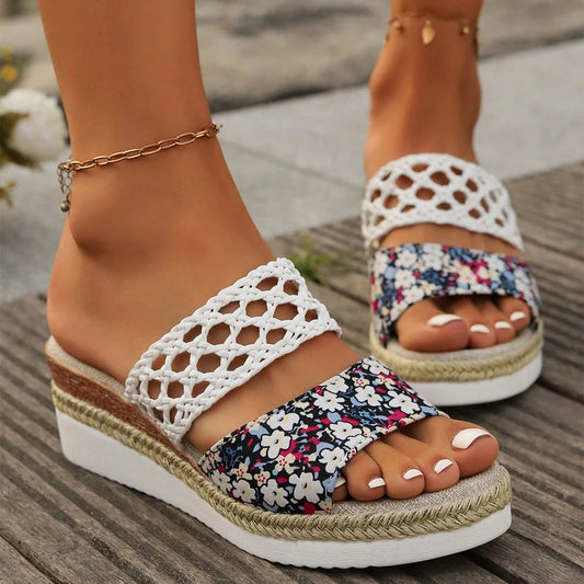 Straw Woven Wedge Sandals™