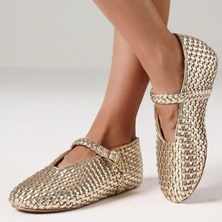Dorothy Buckle Flats™