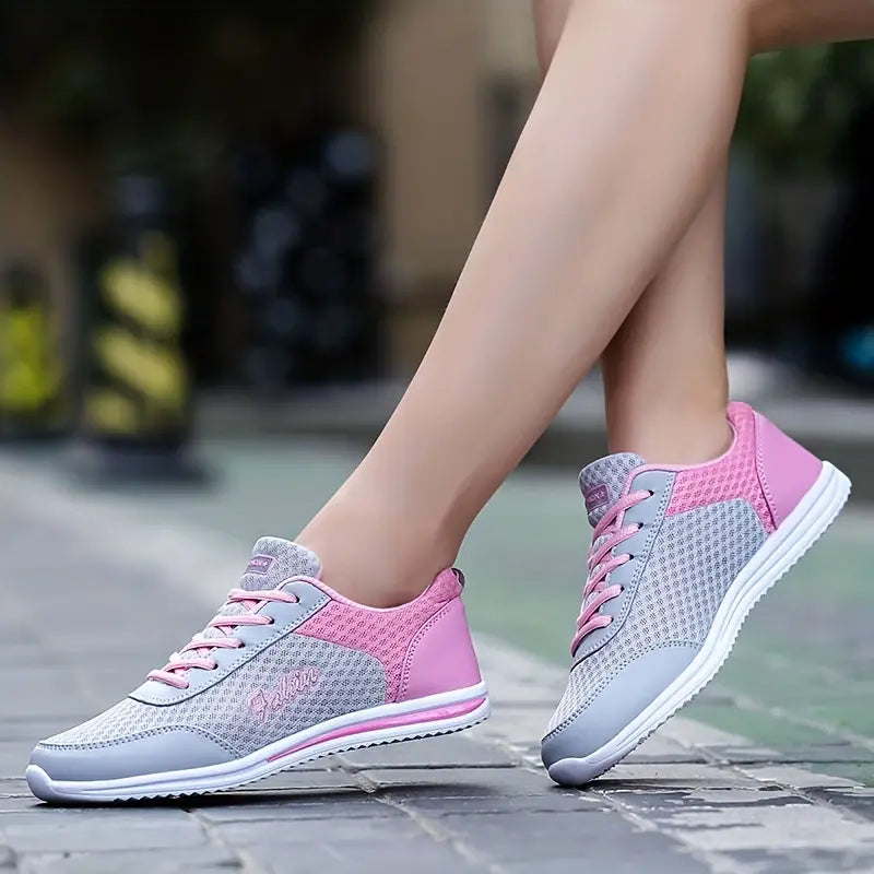 Beatrice Glide Sneakers™