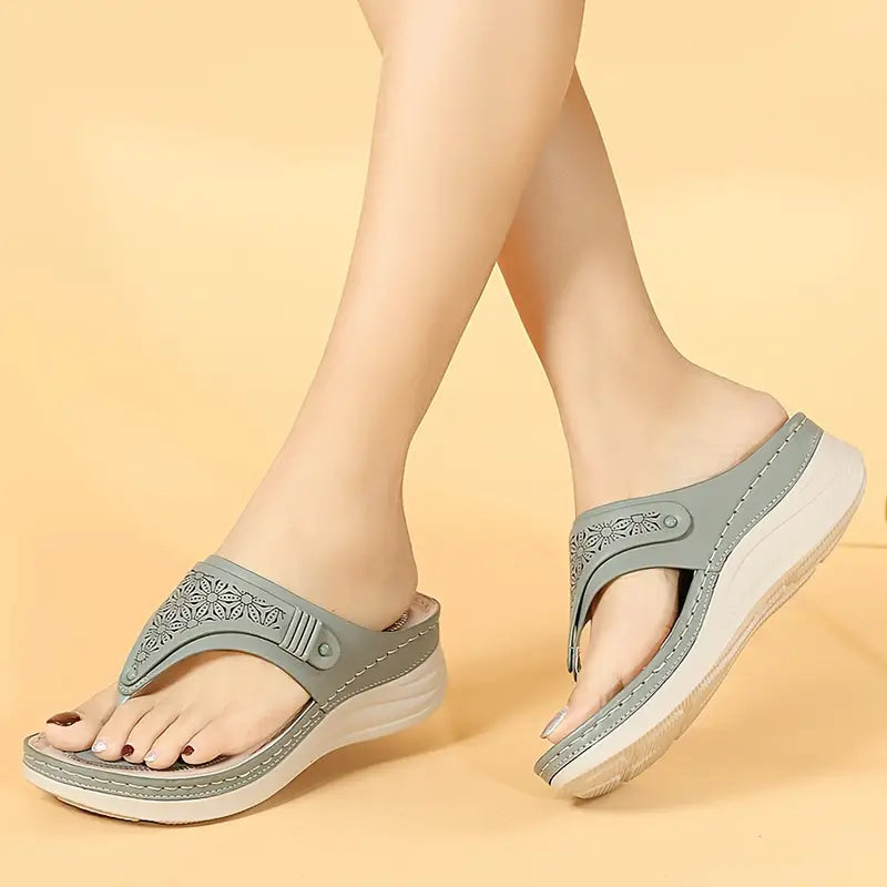 Winona Arch Flip Flops™