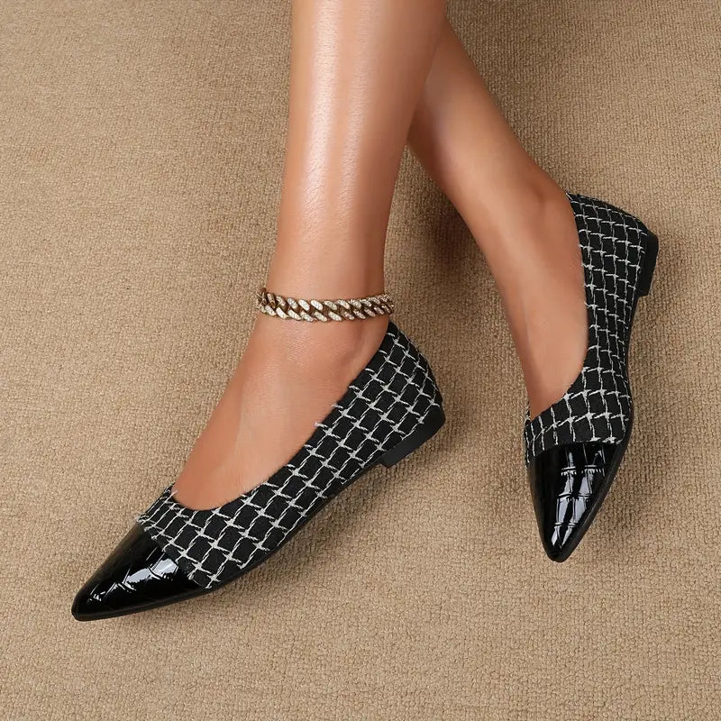 Beatrice Pointed Weave Flats™