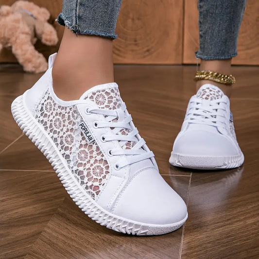 Breeze Lace Wide Toe Box Shoes™