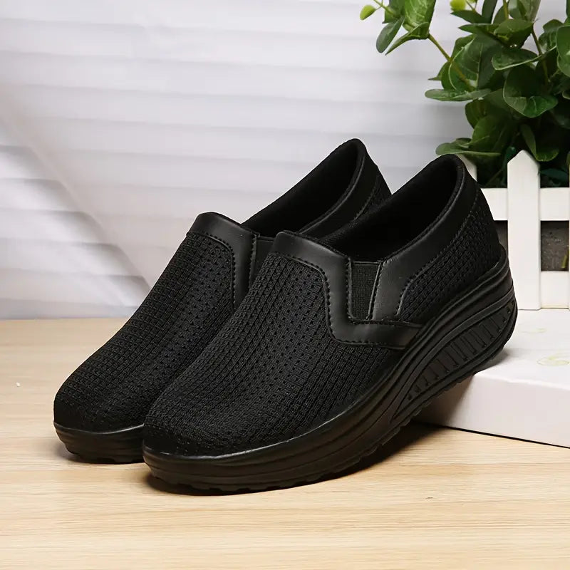Gertrude Lift Sneakers™
