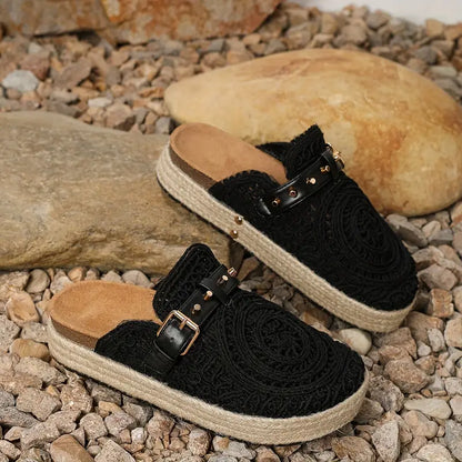 Geely Lace Wooden Clogs™