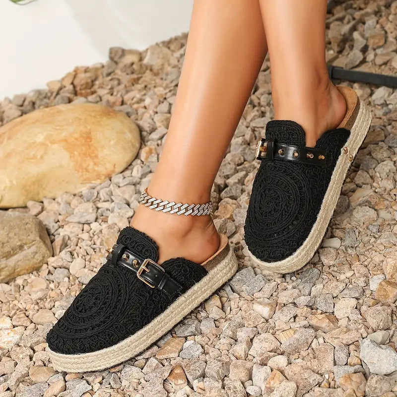Geely Lace Wooden Clogs™