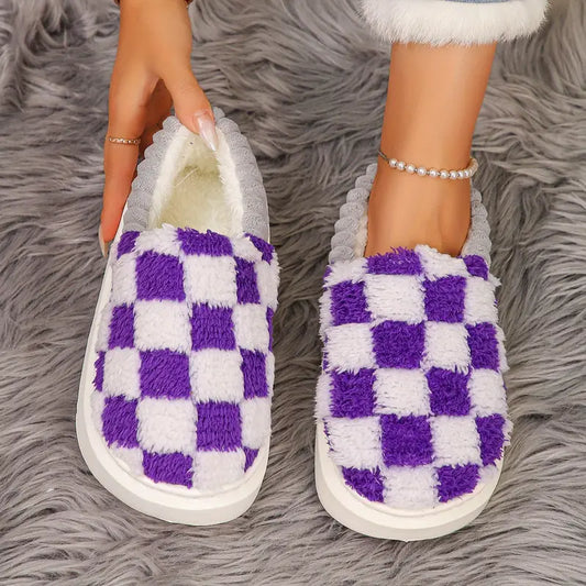Checkered Plaid Cozy Slipper™