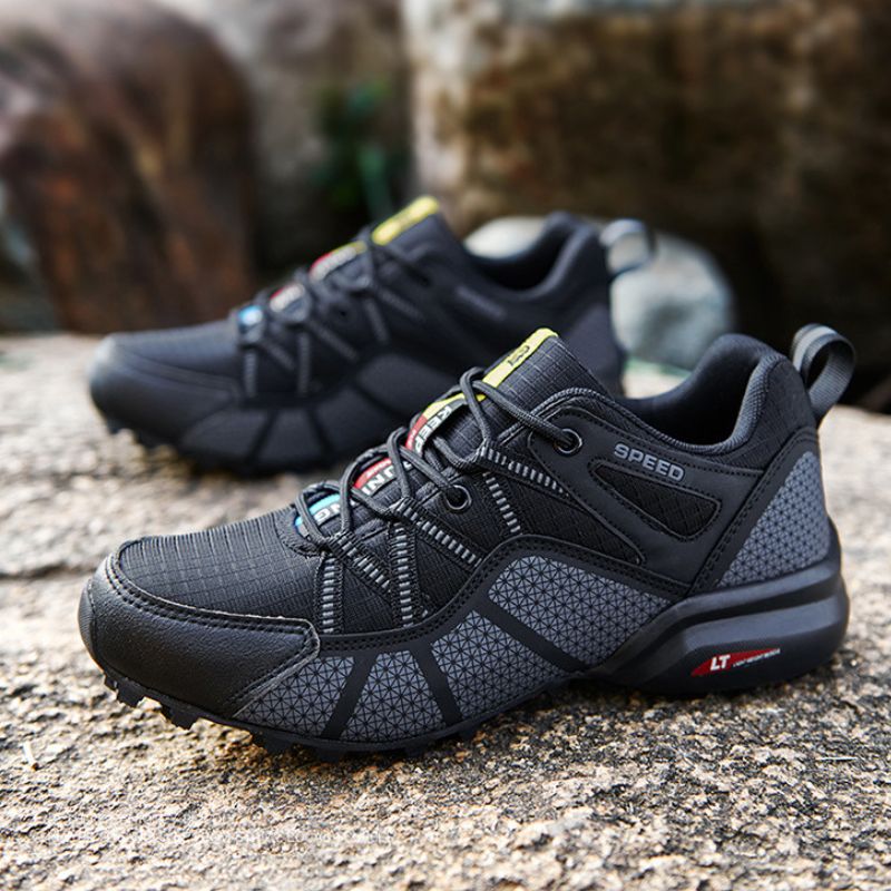Alti Grip Walking Shoes™