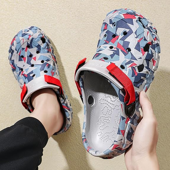 Camouflage Clogs™