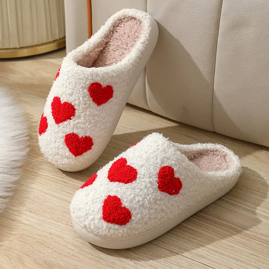 Heart Pattern Slippers™