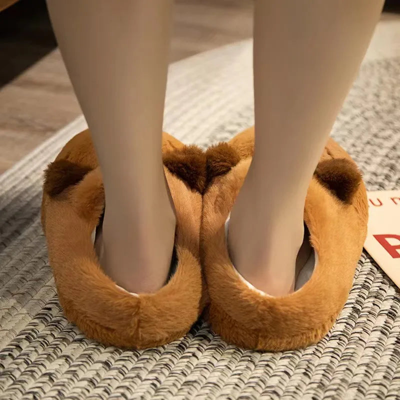 Capybara Slippers™