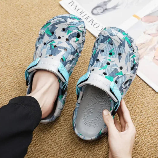 Camouflage Clogs™