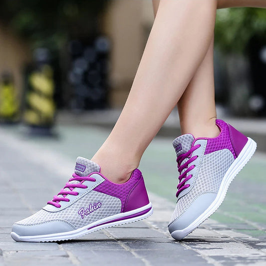 Beatrice Glide Sneakers™
