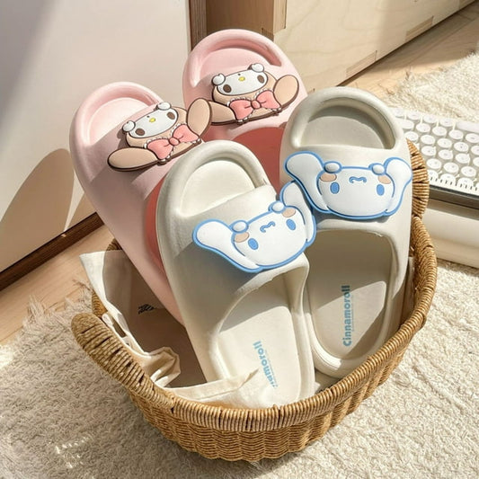 Kuromi Slippers™