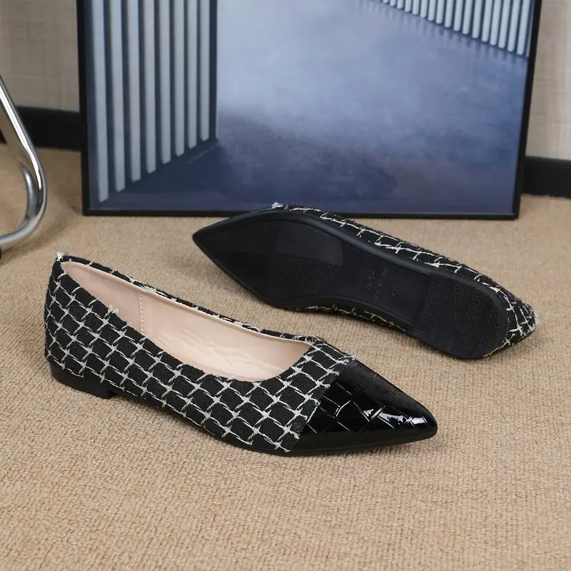 Beatrice Pointed Weave Flats™