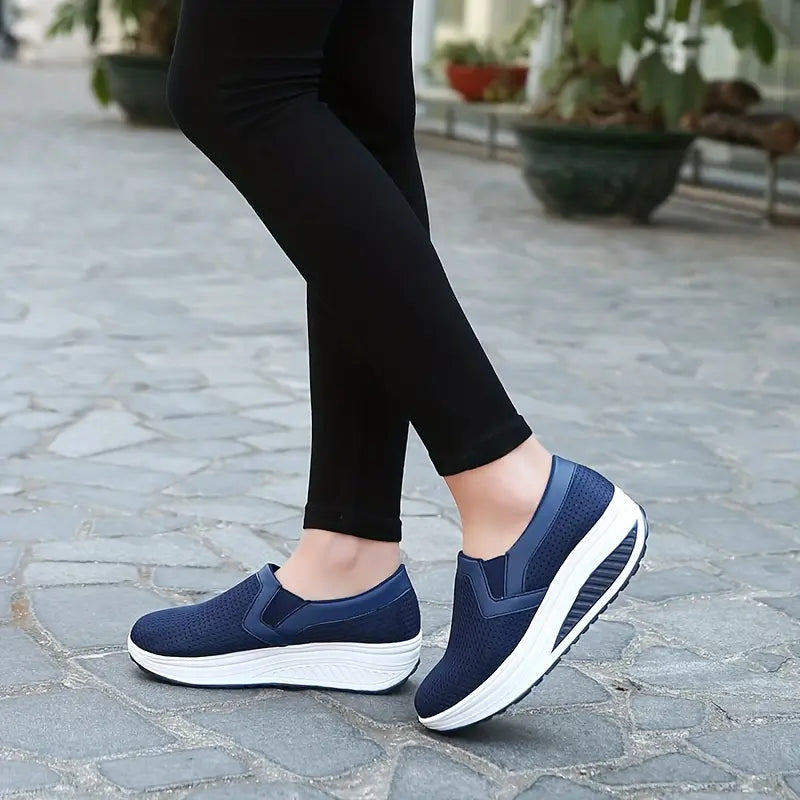 Gertrude Lift Sneakers™