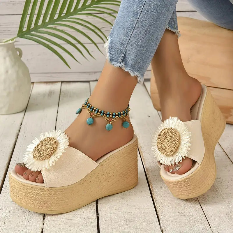 Marigold Bloom Wedges™